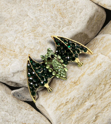 Picture of Gothic Green Crystal Bat Brooch – Vintage-Inspired Halloween Jewelry Pin for Men & Women